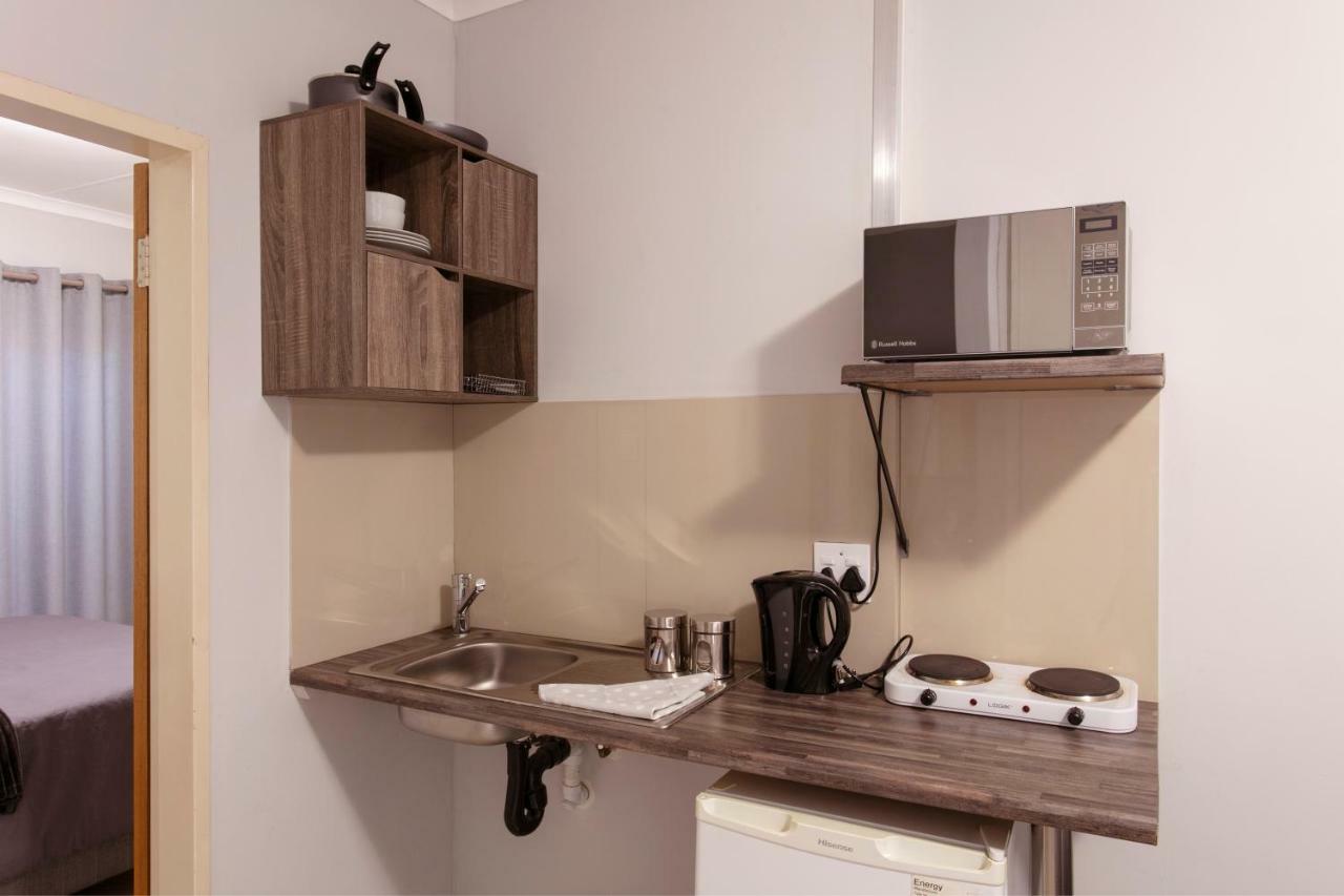 200sqm 1 bedroom, 2 Private bathroom منزل in جارسفونتين بريتوريا المظهر الخارجي الصورة